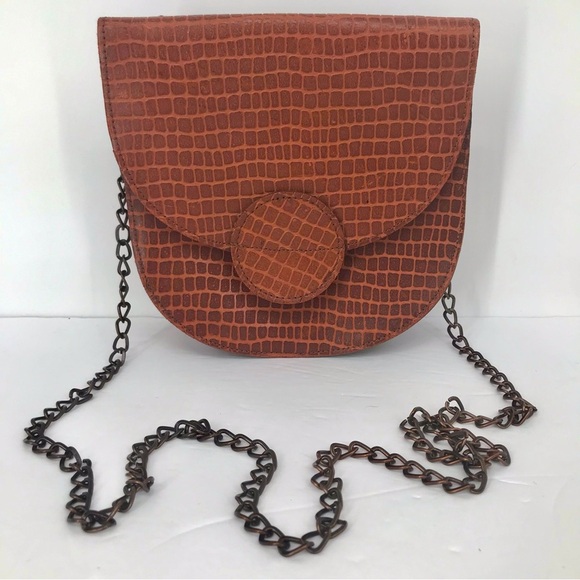 Leather Vintage Handbag with Modern Crossbody Chain - Picture 1 of 15